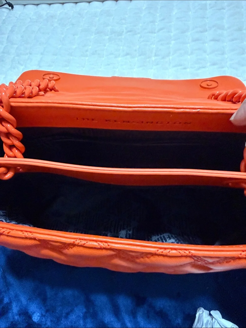 KURT GEIGER KENSINGTON DRENCH BAG ORANGE. Soft lambskin leather.